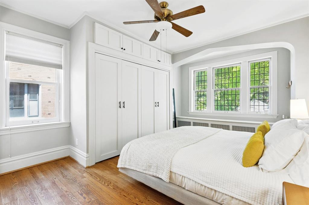 6351 Pershing Avenue