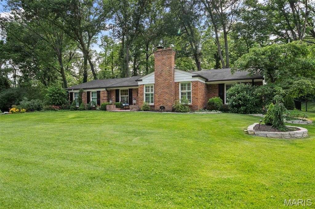 1805 Firethorn Drive