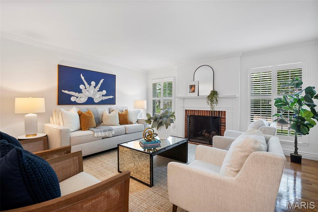 1805 Firethorn Drive