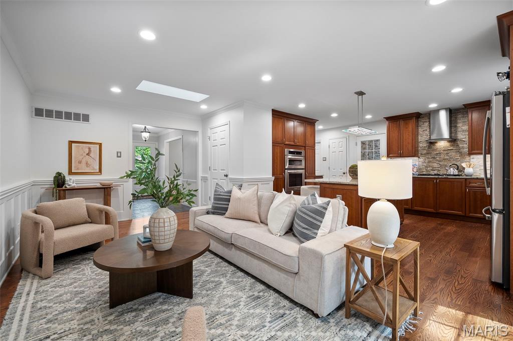 1805 Firethorn Drive