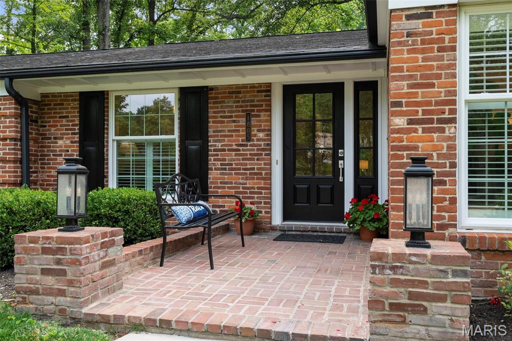 1805 Firethorn Drive