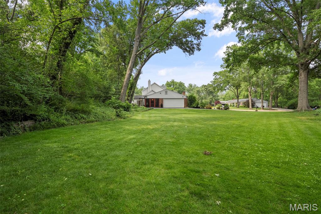 1805 Firethorn Drive