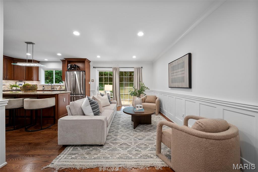 1805 Firethorn Drive