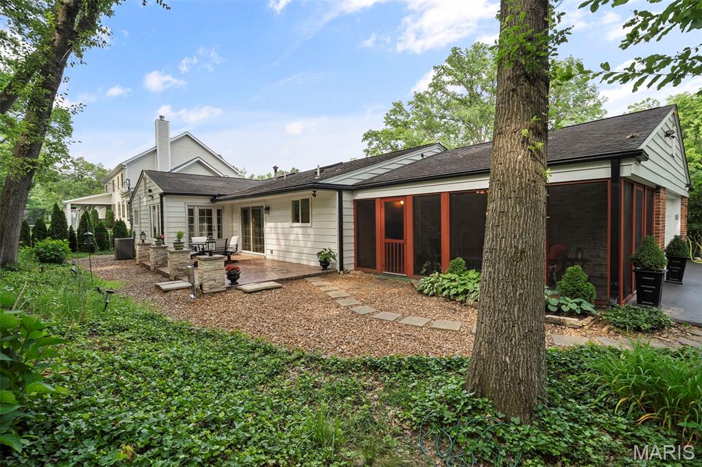 1805 Firethorn Drive