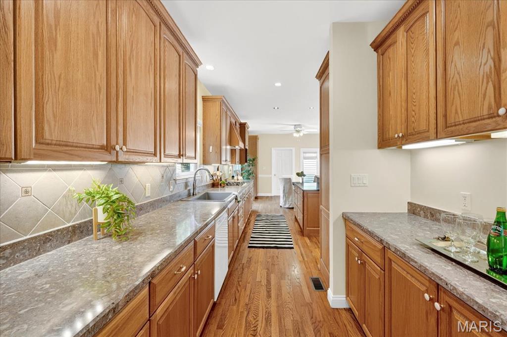 410 Bach Avenue