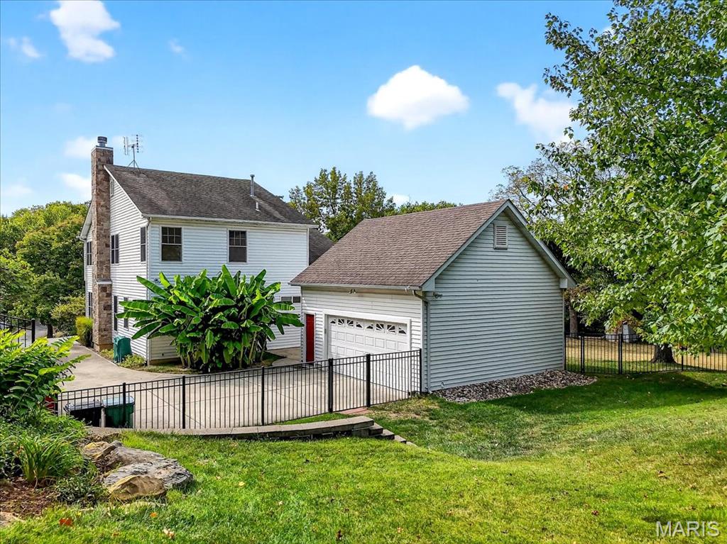 410 Bach Avenue