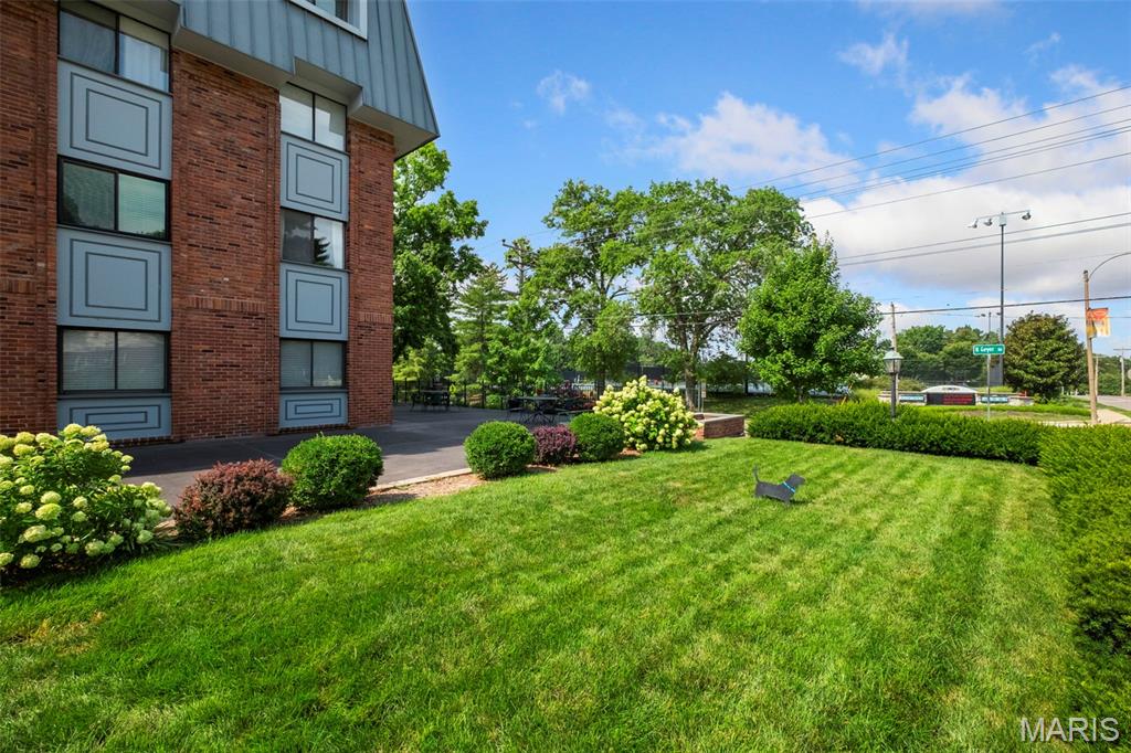 450 W Adams Avenue Unit: 14