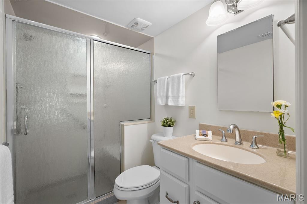 450 W Adams Avenue Unit: 14