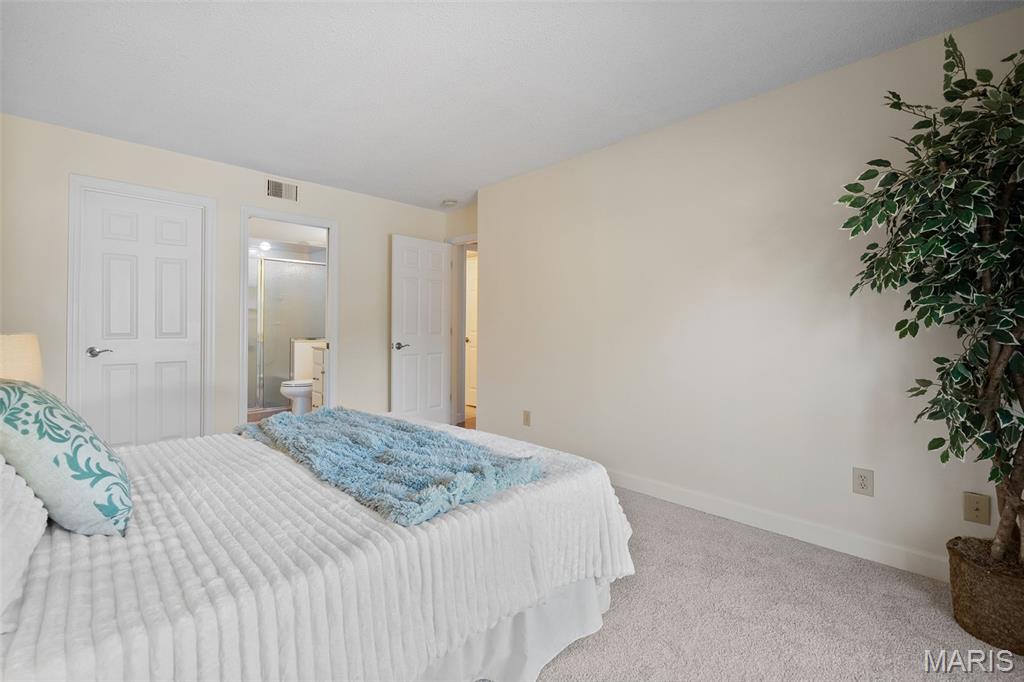 450 W Adams Avenue Unit: 14