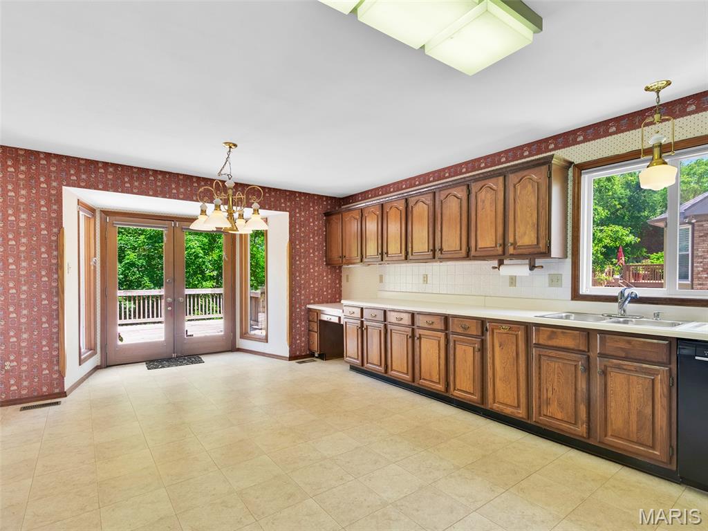 4651 Grandcastle Drive