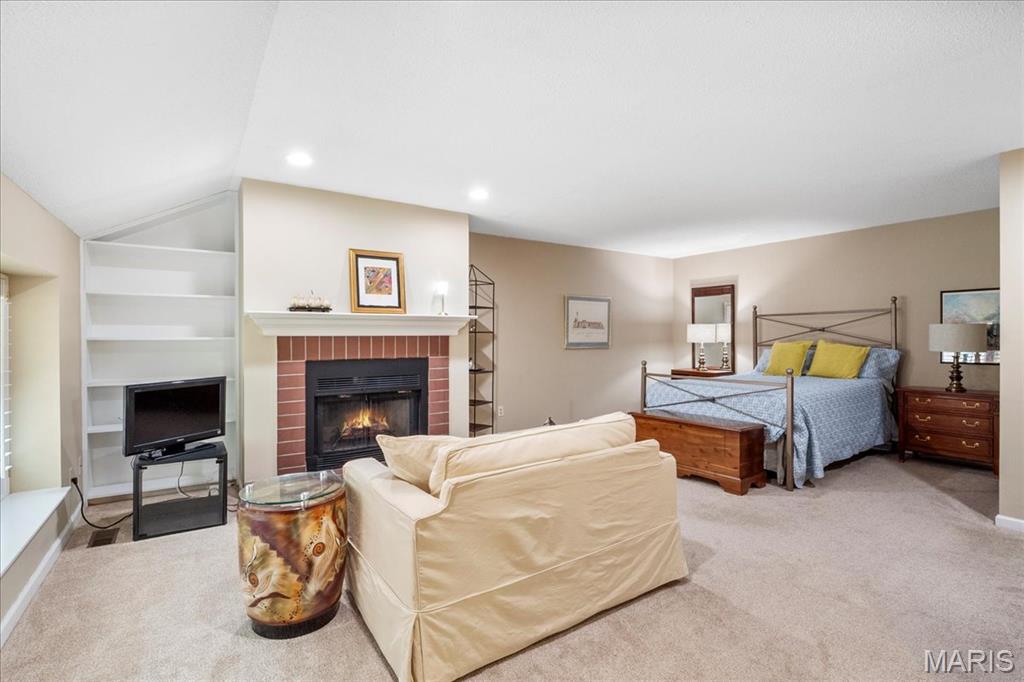 537 Colebrook Drive Unit: C