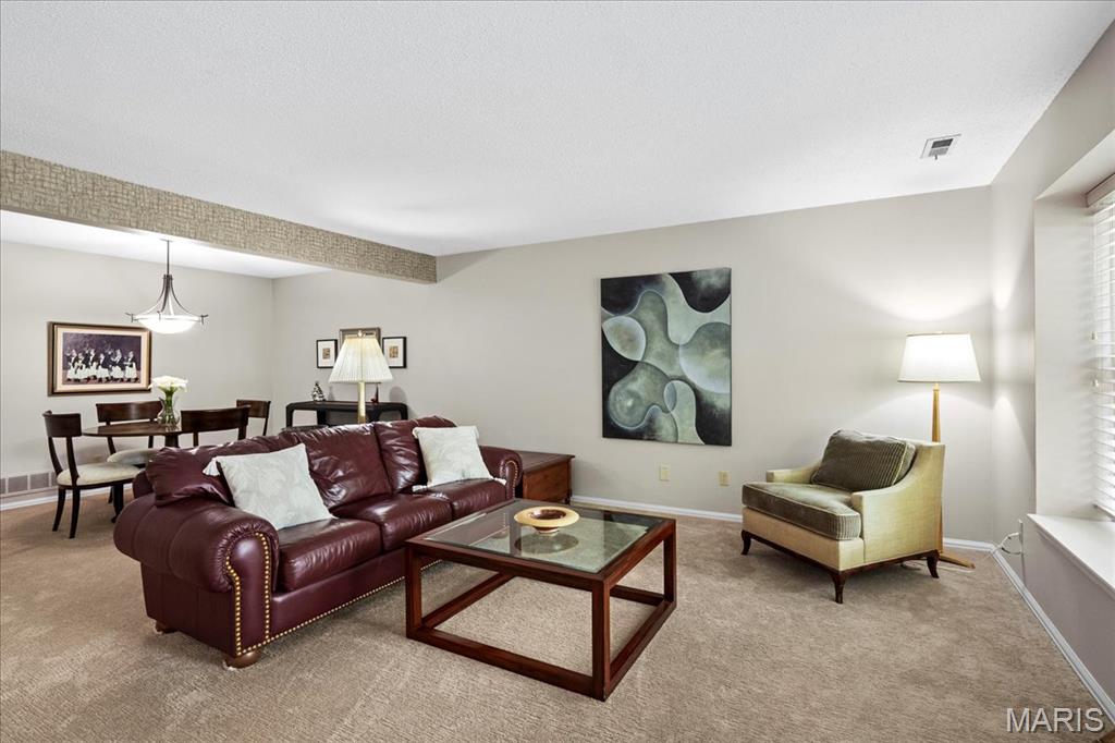 537 Colebrook Drive Unit: C