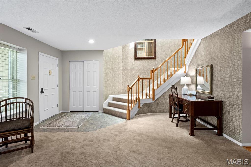 537 Colebrook Drive Unit: C