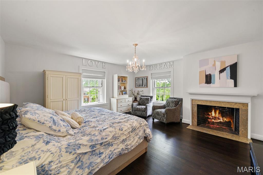 7 Greenbriar Drive