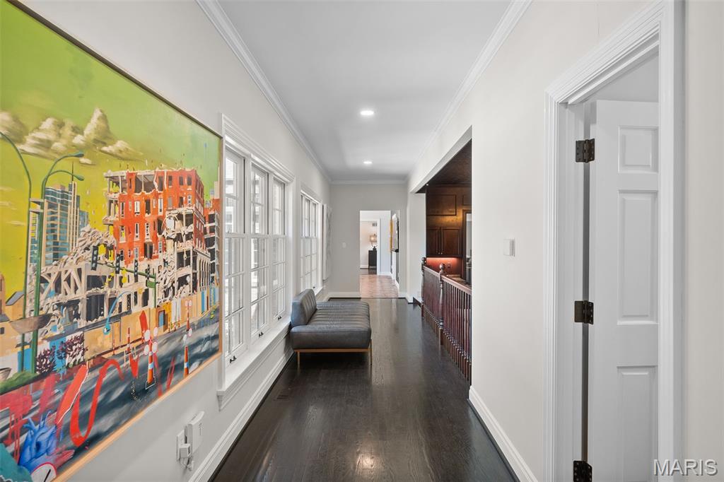 7 Greenbriar Drive
