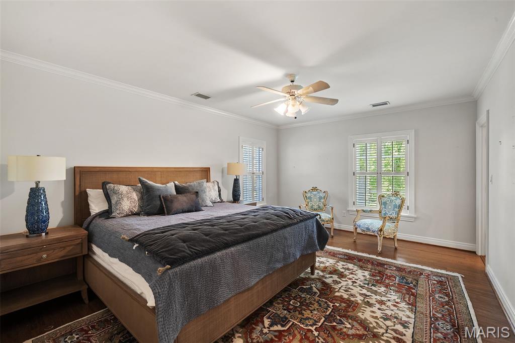 7 Greenbriar Drive