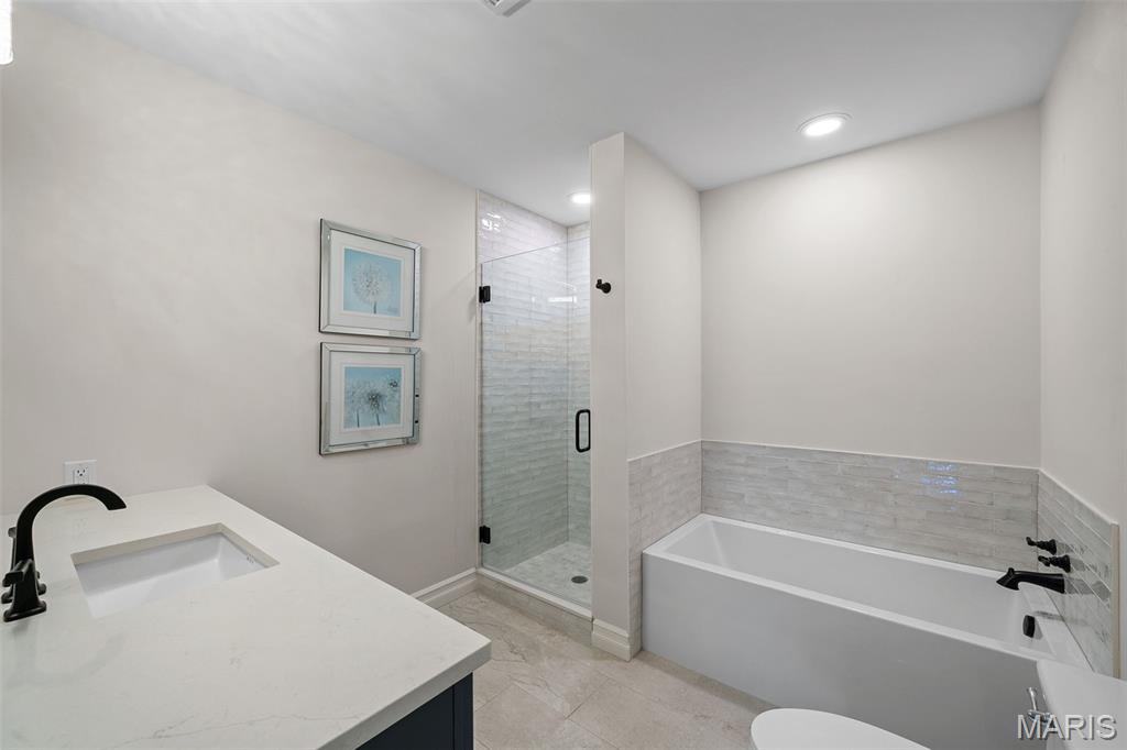 7 Greenbriar Drive