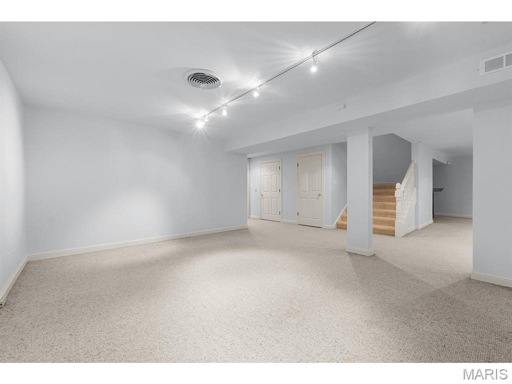 13325 Fairfield Square Drive