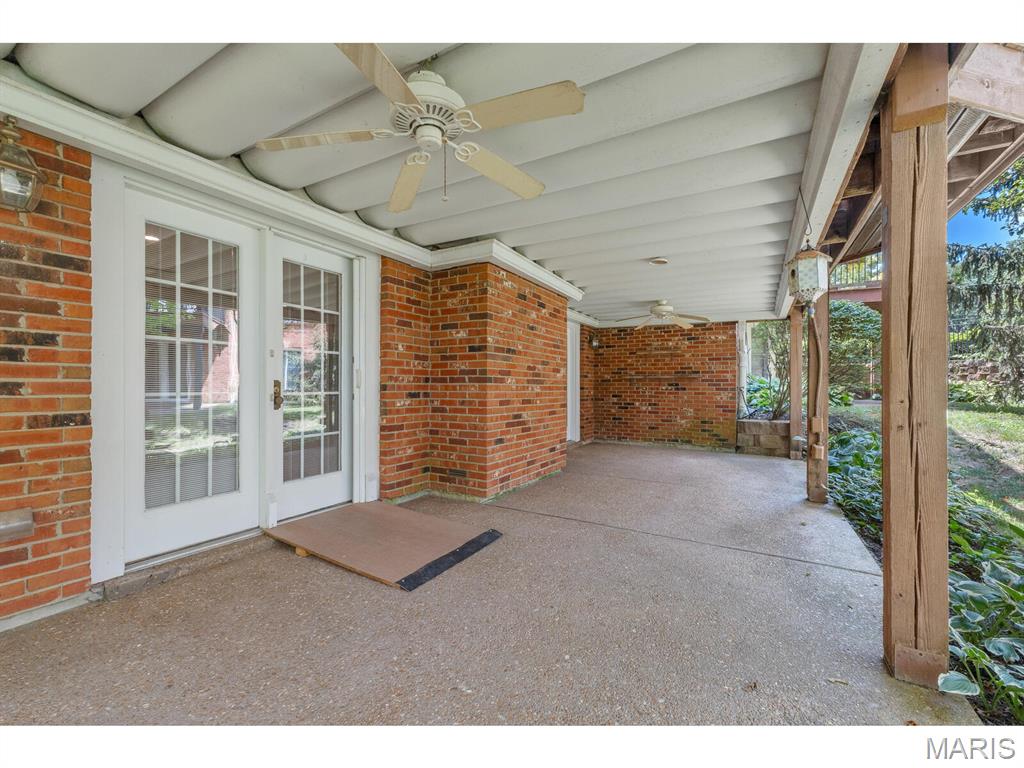 13325 Fairfield Square Drive