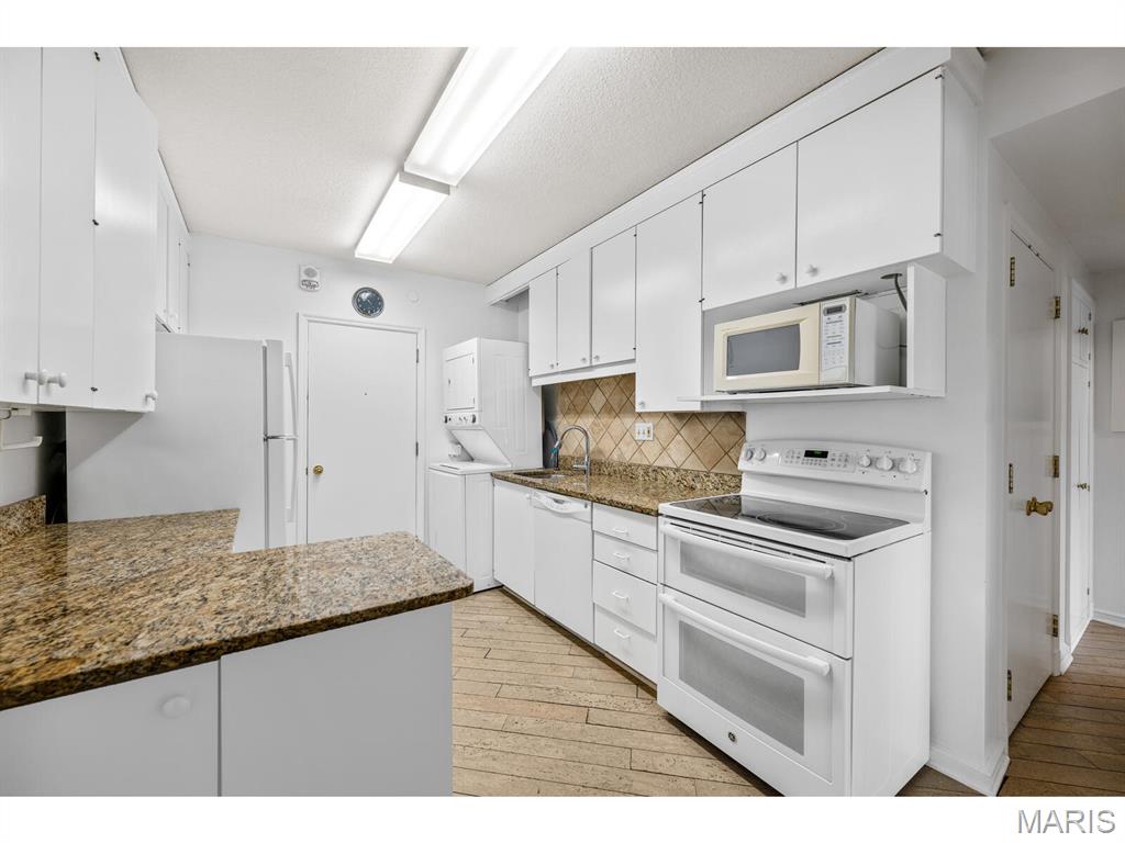 710 S Hanley Road Unit: 10A