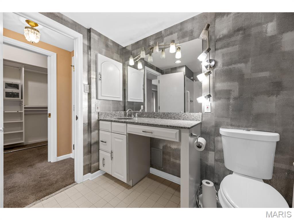 710 S Hanley Road Unit: 10A
