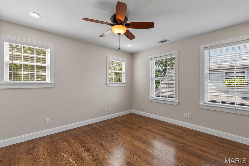 1012 N Taylor Avenue