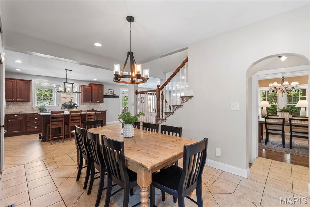 1012 N Taylor Avenue