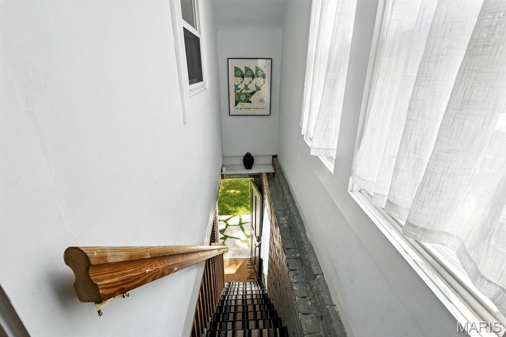 7107 Pershing Avenue