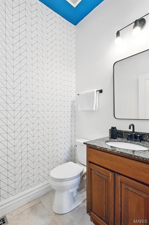 7107 Pershing Avenue