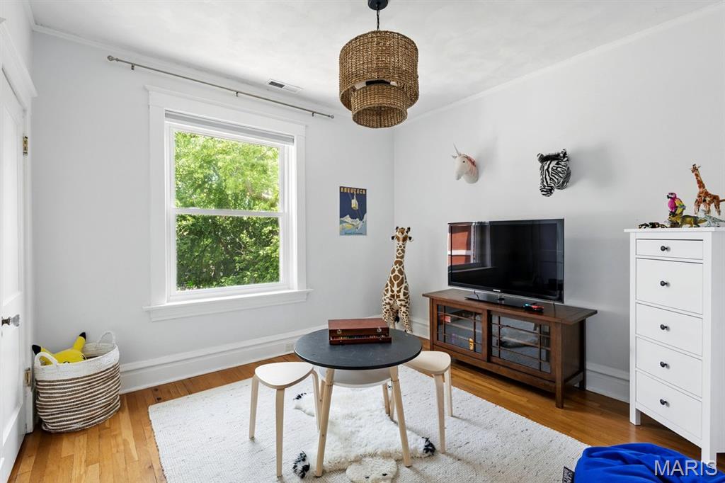 7107 Pershing Avenue