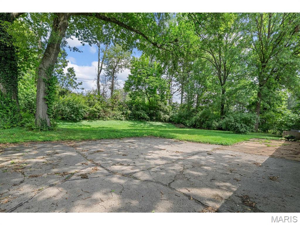 718 Wenneker Drive