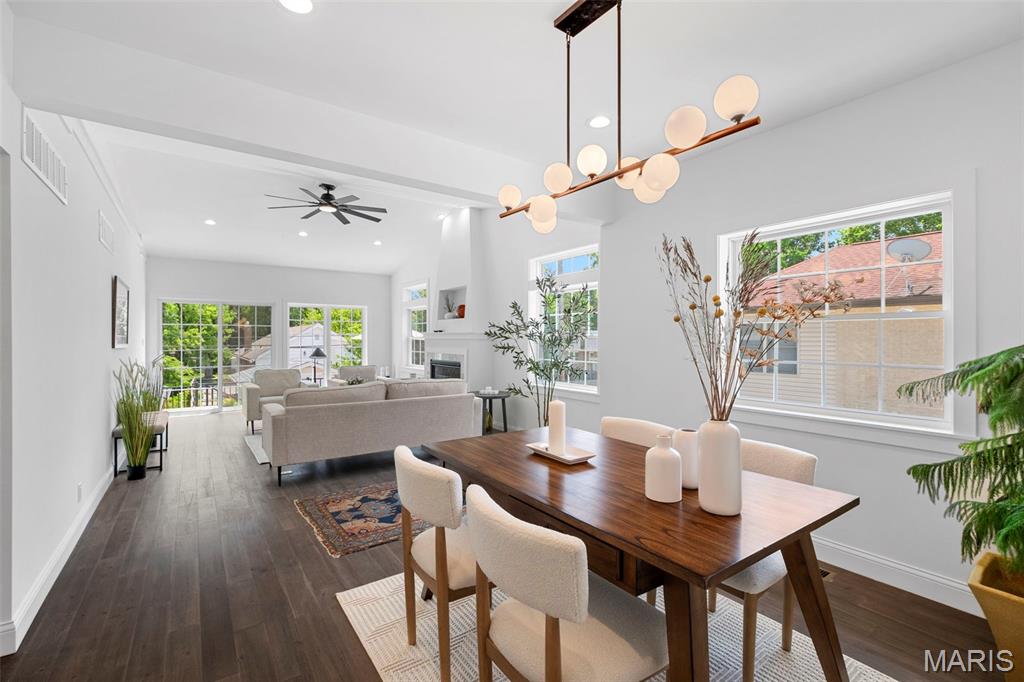 1024 N Taylor Avenue