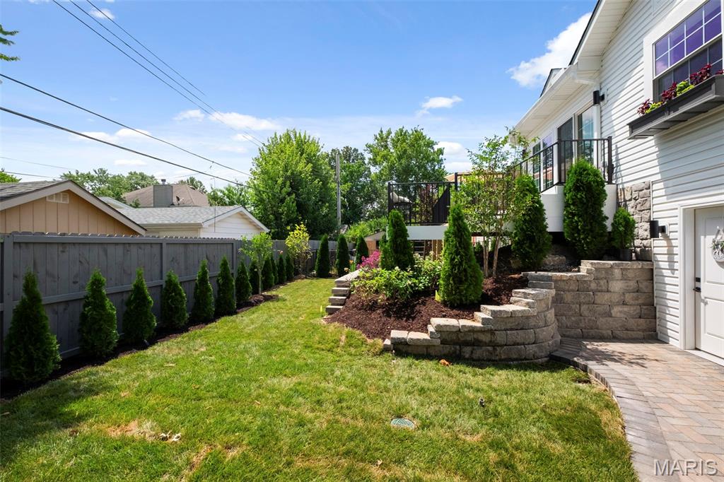 1024 N Taylor Avenue