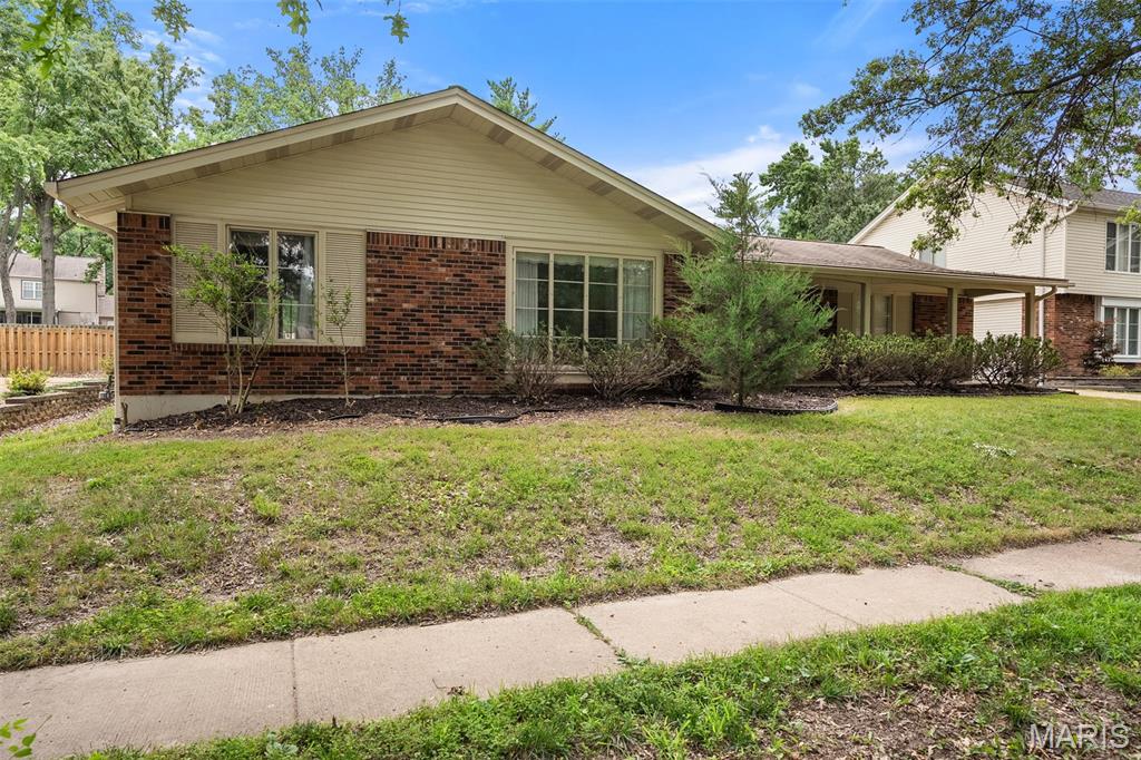 15224 Golden Rain Drive