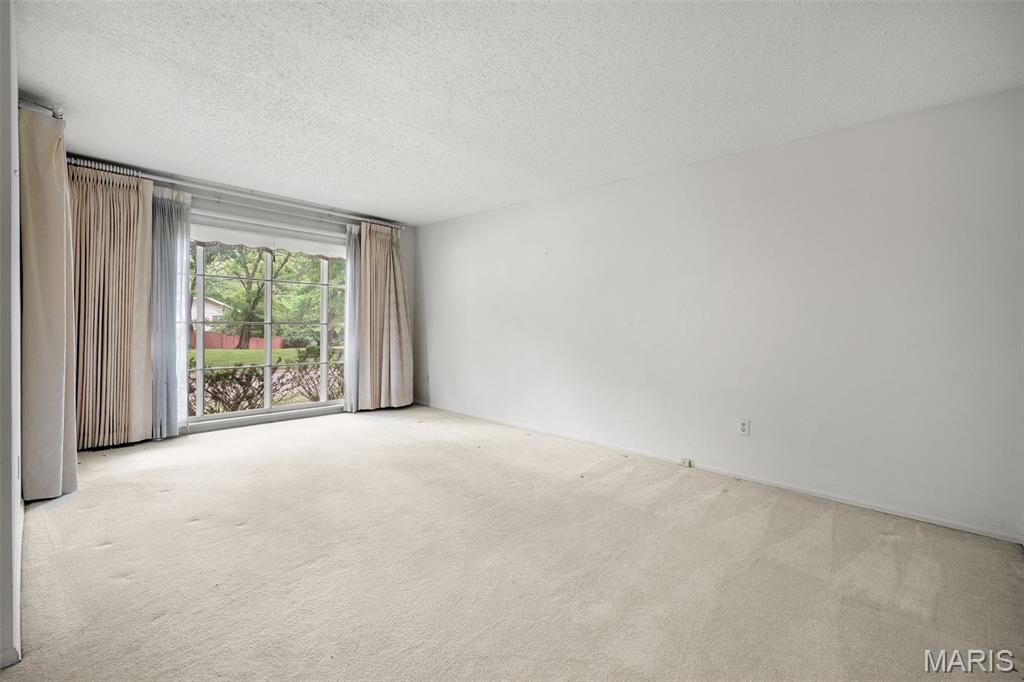 15224 Golden Rain Drive