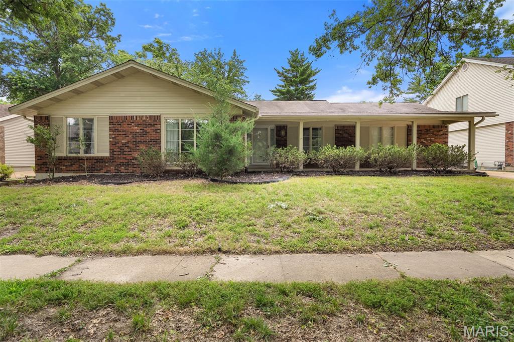 15224 Golden Rain Drive