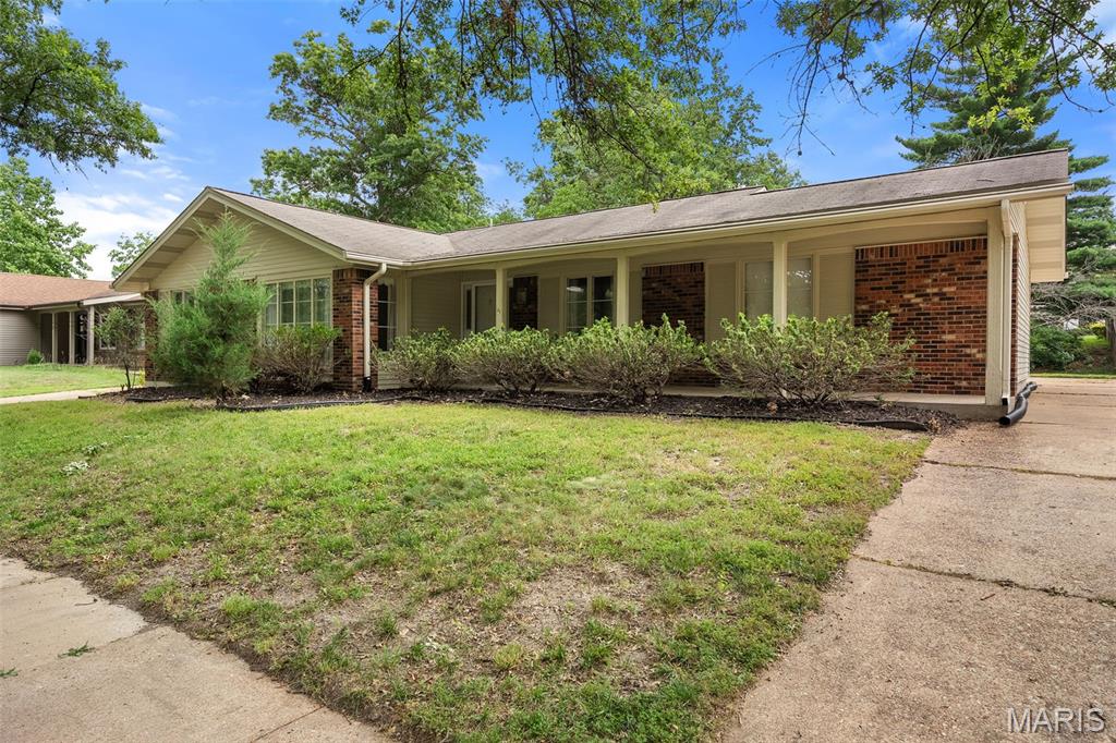 15224 Golden Rain Drive