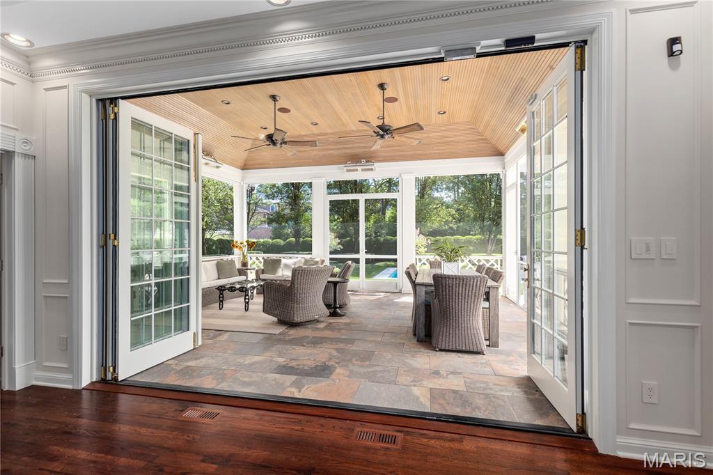 10420 Litzsinger Road