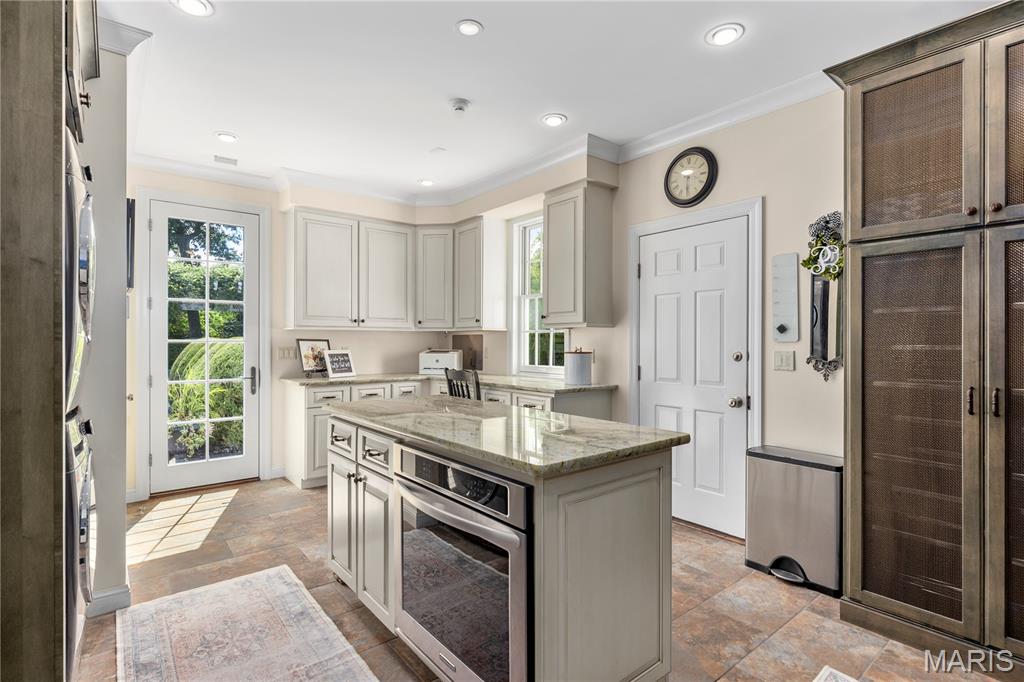 10420 Litzsinger Road