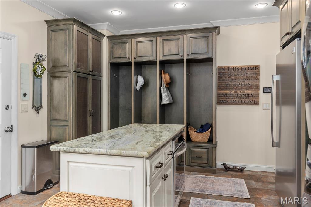 10420 Litzsinger Road