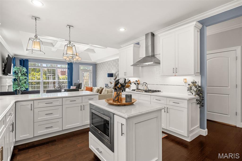 645 N Harrison Avenue