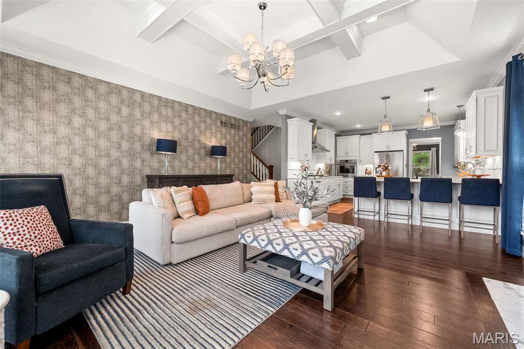 645 N Harrison Avenue