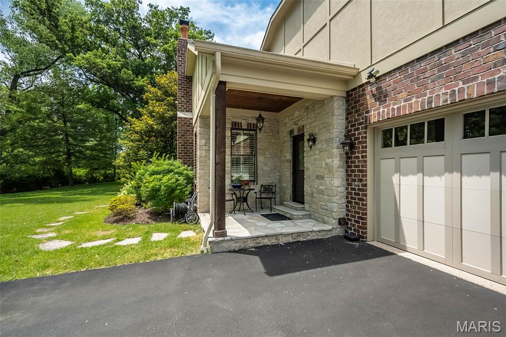 21 Lynnbrook Road