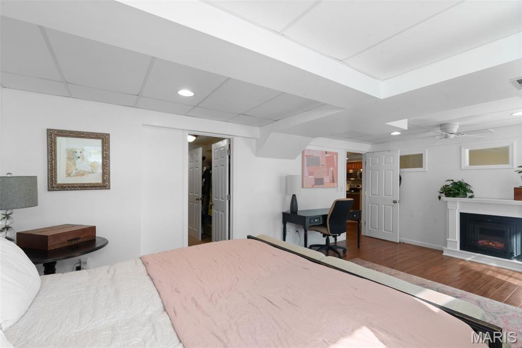 1102 Lakeview Drive