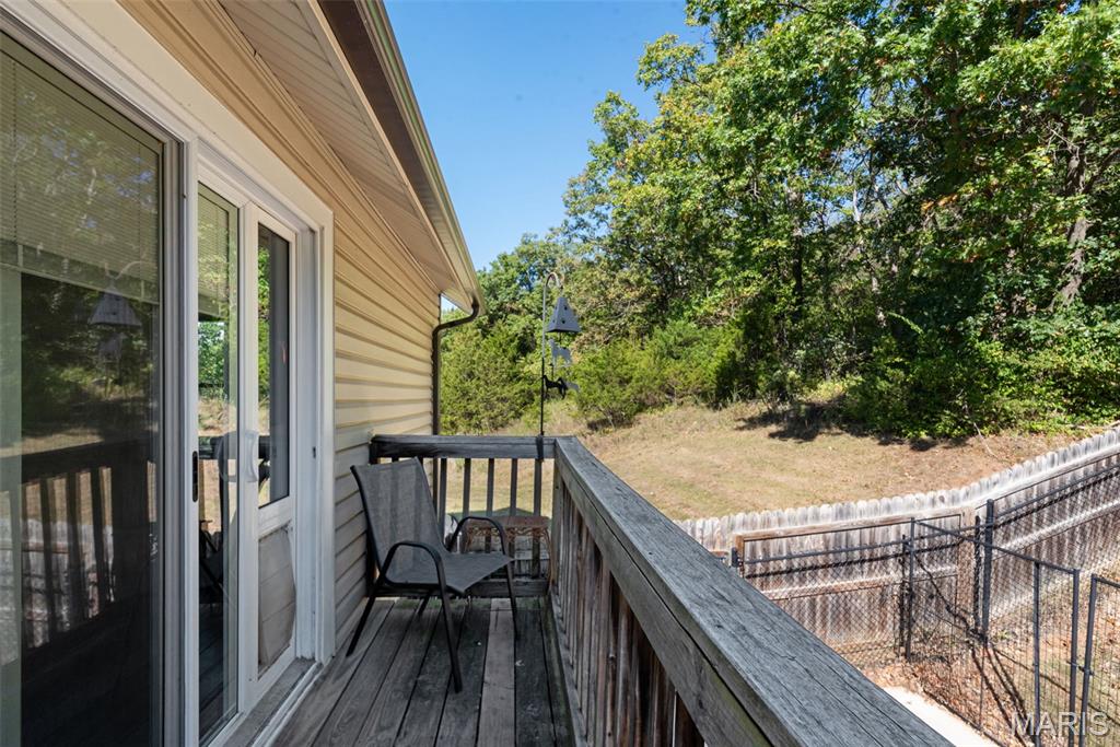 1102 Lakeview Drive