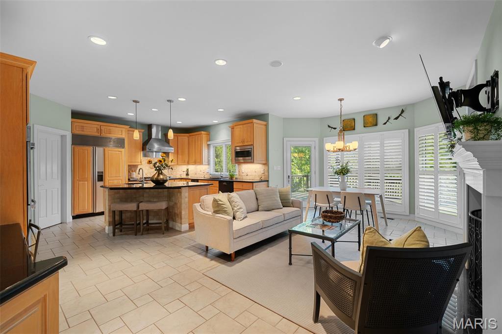 17702 Horse Creek Court