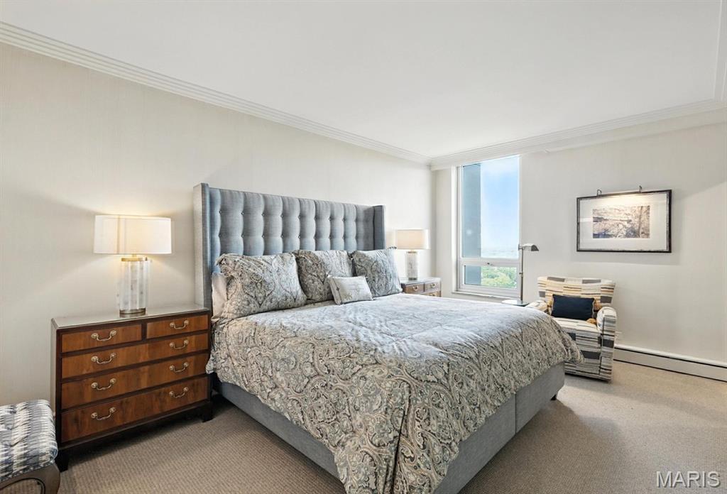 200 S Brentwood Boulevard Unit: 15C