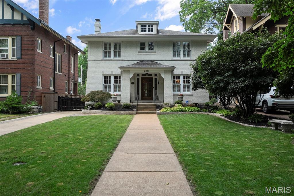 6912 Washington Avenue