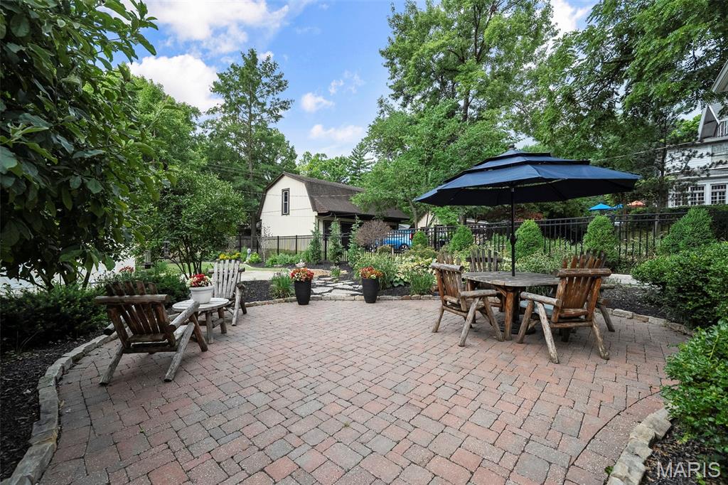 6912 Washington Avenue