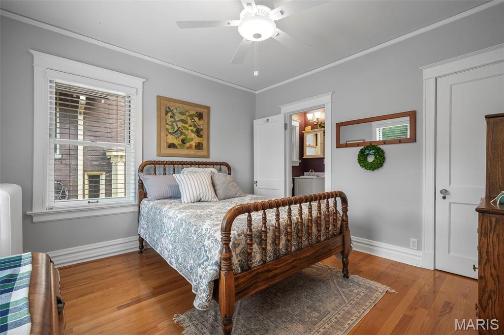 6912 Washington Avenue